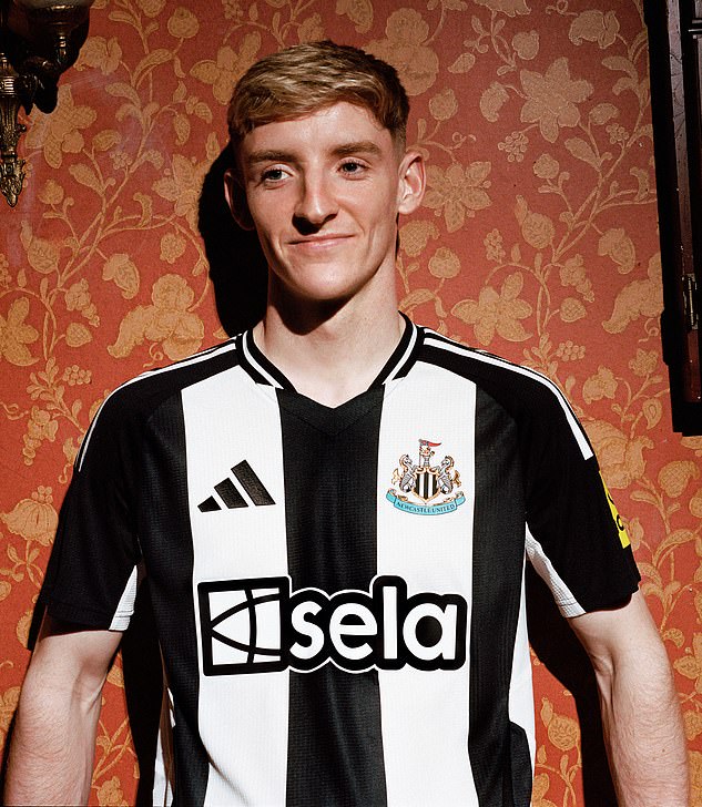adidas and Newcastle United Kick Off Multi-Year Partnership with Stylish New Home Kit