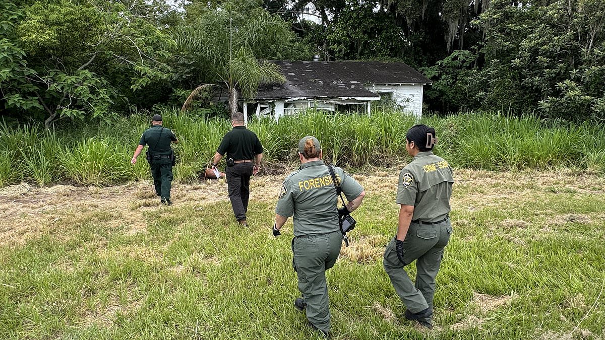 Local Boys Discover Shocking Skeletal Remains While Exploring Abandoned Home in Avon Park, Florida